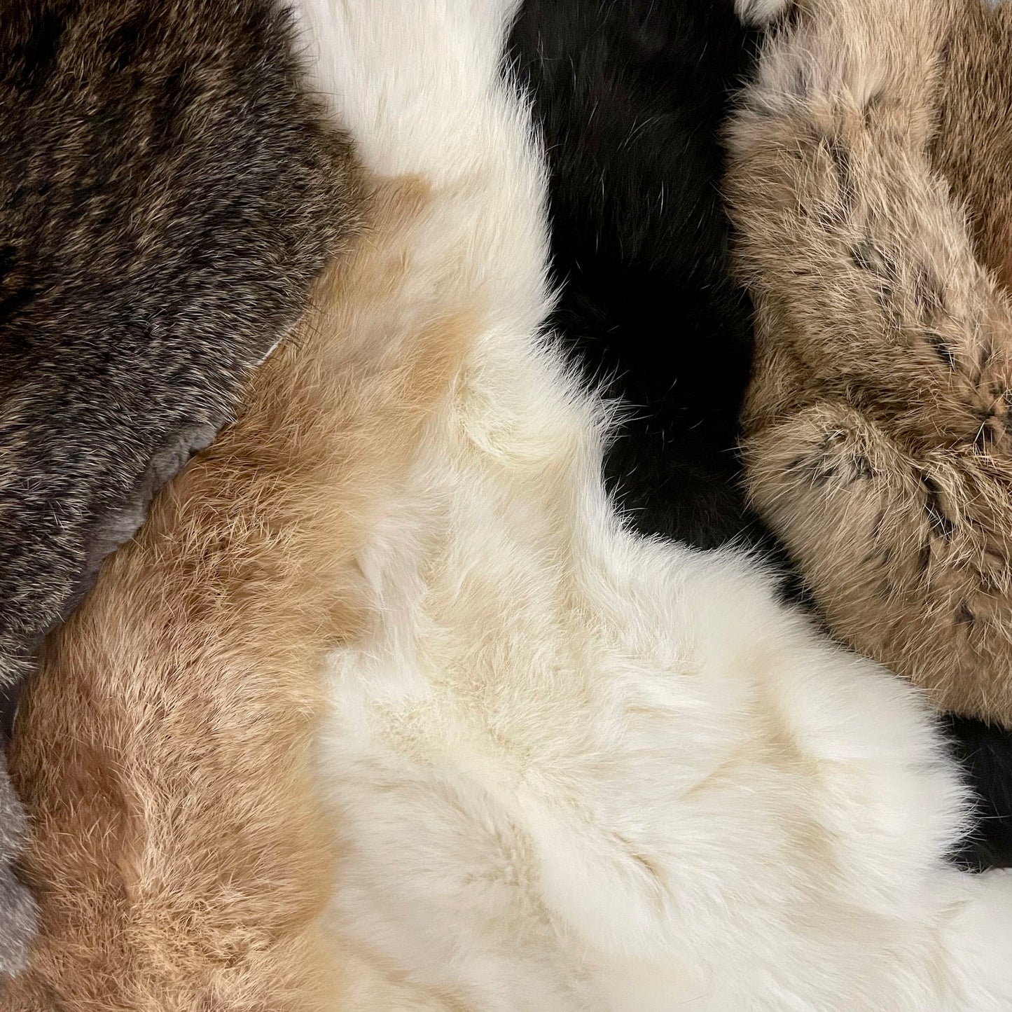 Set of 2 Rabbit Fur & Hemp Cat Toys